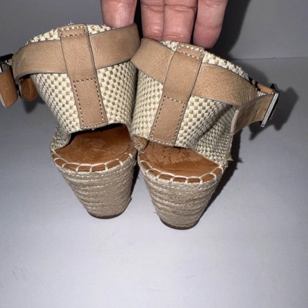 Gentle Souls Charlie Brown Tan Leather Espadrille Wedge Sandal 10 Platform